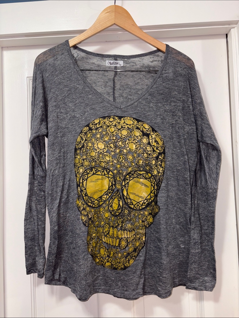 Lauren Moshi Gray Long-Sleeve Skull Tee
